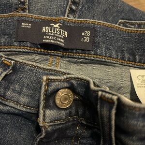 Hollister Athletic Skinny Jeans with Contrast Stitching- epic flex 28